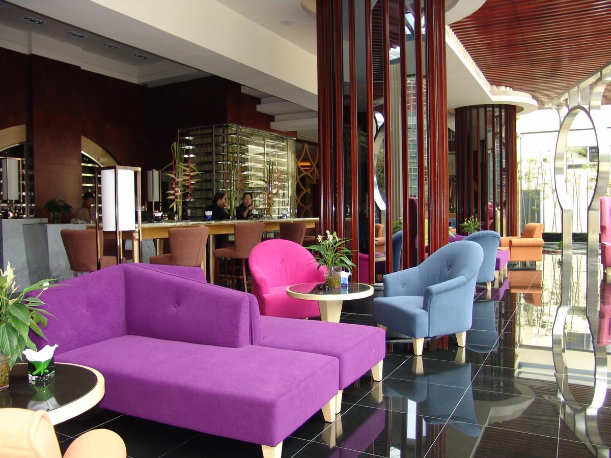 Grand Oriental Hotel Dongguan  Bagian luar foto