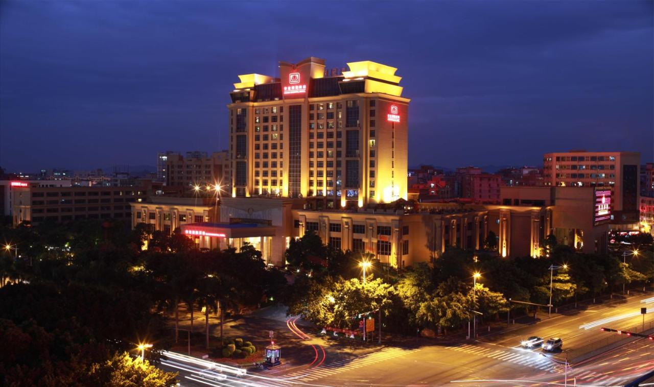 Grand Oriental Hotel Dongguan  Bagian luar foto